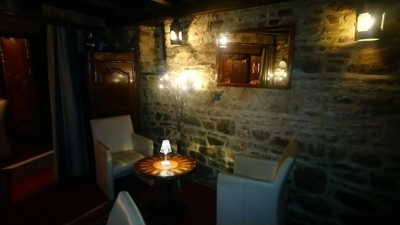 德拉克洛伊德奥酒店 阿夫朗什 外观 照片
